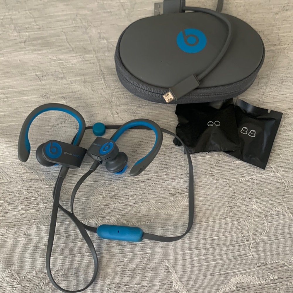 Beats by Dre Powerbeats wireless earphones